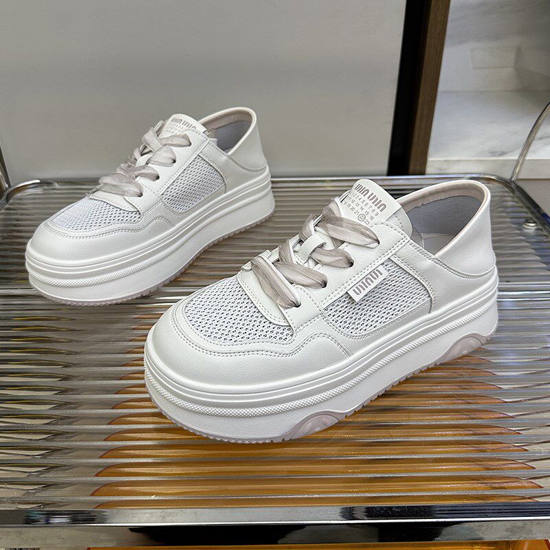 小白鞋女夏薄款超轻软底不累脚百搭厚底增高透气网面两Z穿休闲网