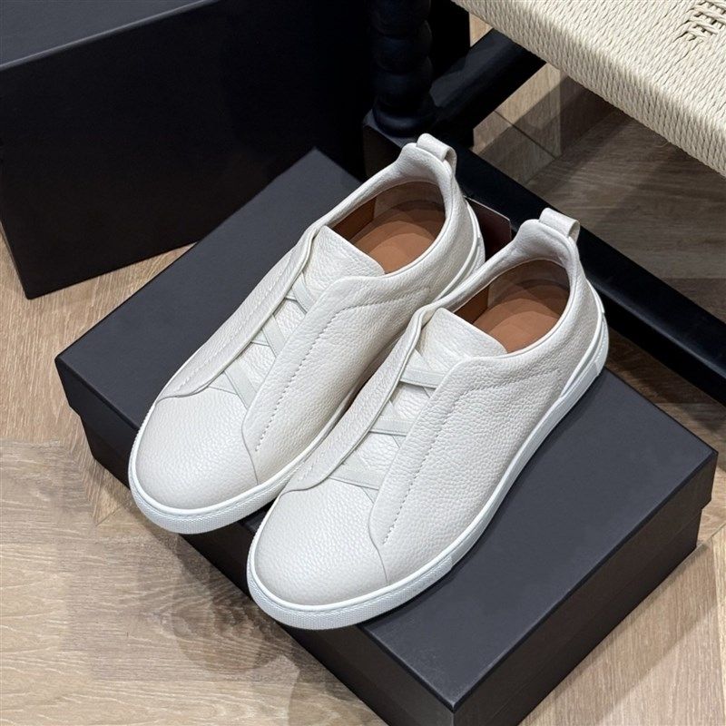 2025春秋新款男l士小白鞋交叉松紧带板鞋圆头一脚蹬商务休闲运动,流行男鞋,休闲板鞋,淘宝优惠券,粉丝福利购,淘宝优惠卷