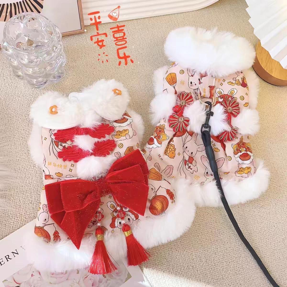 狗狗衣服冬季装猫咪公主唐装新年喜庆毛毛牵引羊驼绒衣小型犬宠物