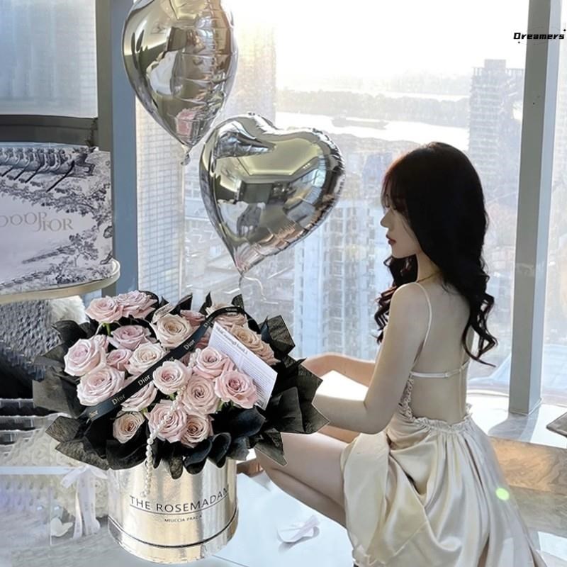 。生日花桶气球抱k抱桶花桶假花花束半成品包装小号生日惊喜抱抱
