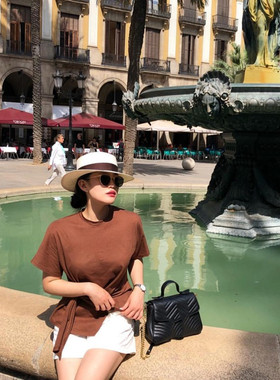 2022春夏优雅简约白色巴拿马编织D平顶礼帽女夏天遮阳度假沙滩草