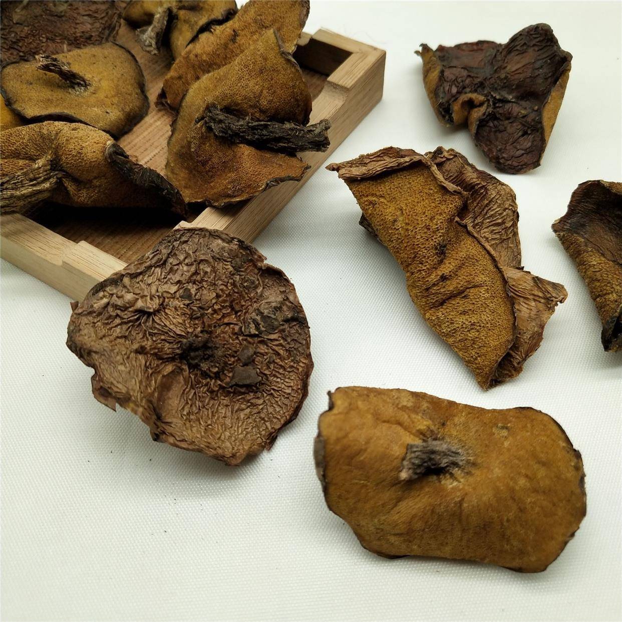 松蘑东北特产松蘑菇干货500g松菇粘蛾子松蛾粘团子蘑菇