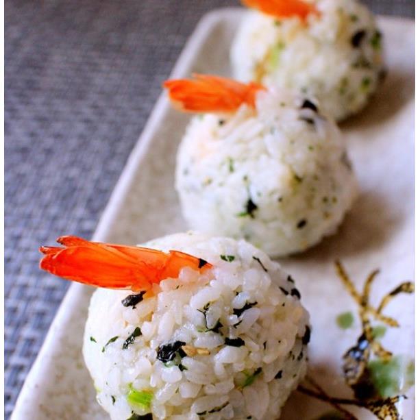 新货海苔碎韩国寿司日本饭团材料三角饭团食材套装拌饭海苔金枪鱼