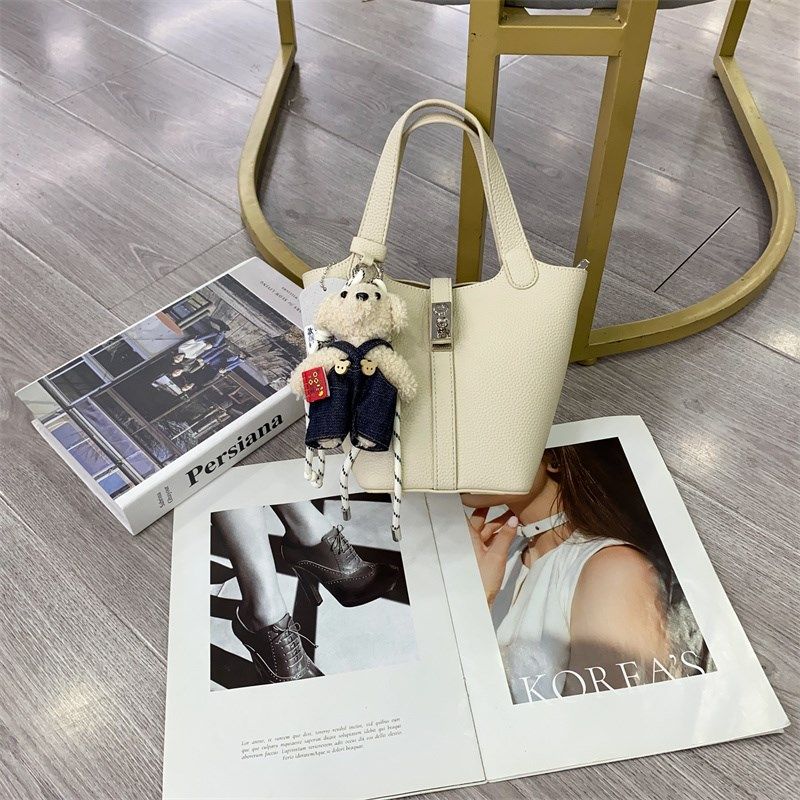 2025c新款时尚荔枝纹软皮菜篮子水桶包简约锁扣手提包休闲单肩斜,箱包皮具/热销女包/男包,水桶包,淘宝优惠券,粉丝福利购,淘宝优惠卷