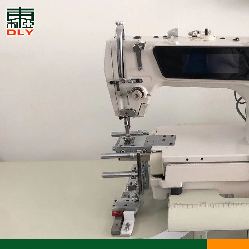 包缝机啤呤架多针机气动撑开架缝纫机橡筋架平车抬高架拉腰架子