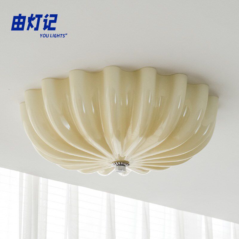 由灯记中古奶油风卧室吸顶u灯儿童房灯法式包豪斯阳台餐厅书房灯