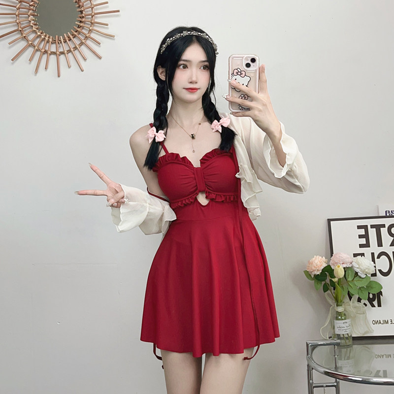 连身泳衣女大尺码2023新款平角保守泡温泉酒M红色微胖女孩遮肉游