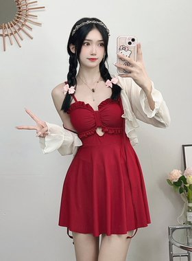 连身泳衣女大尺码2023新款平角保守泡温泉酒M红色微胖女孩遮肉游