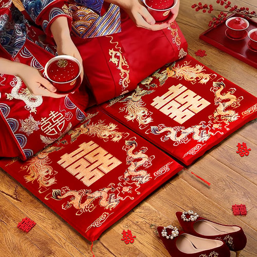 红色结婚跪垫一对坐福垫