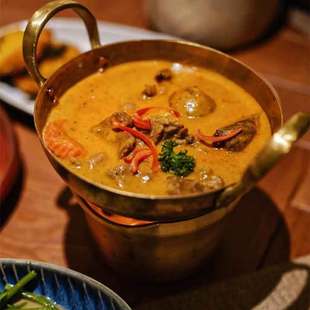 黄铜冬阴公汤锅耳咖喱锅泡饭东南亚风格餐具泰菜餐具牛腩耳锅