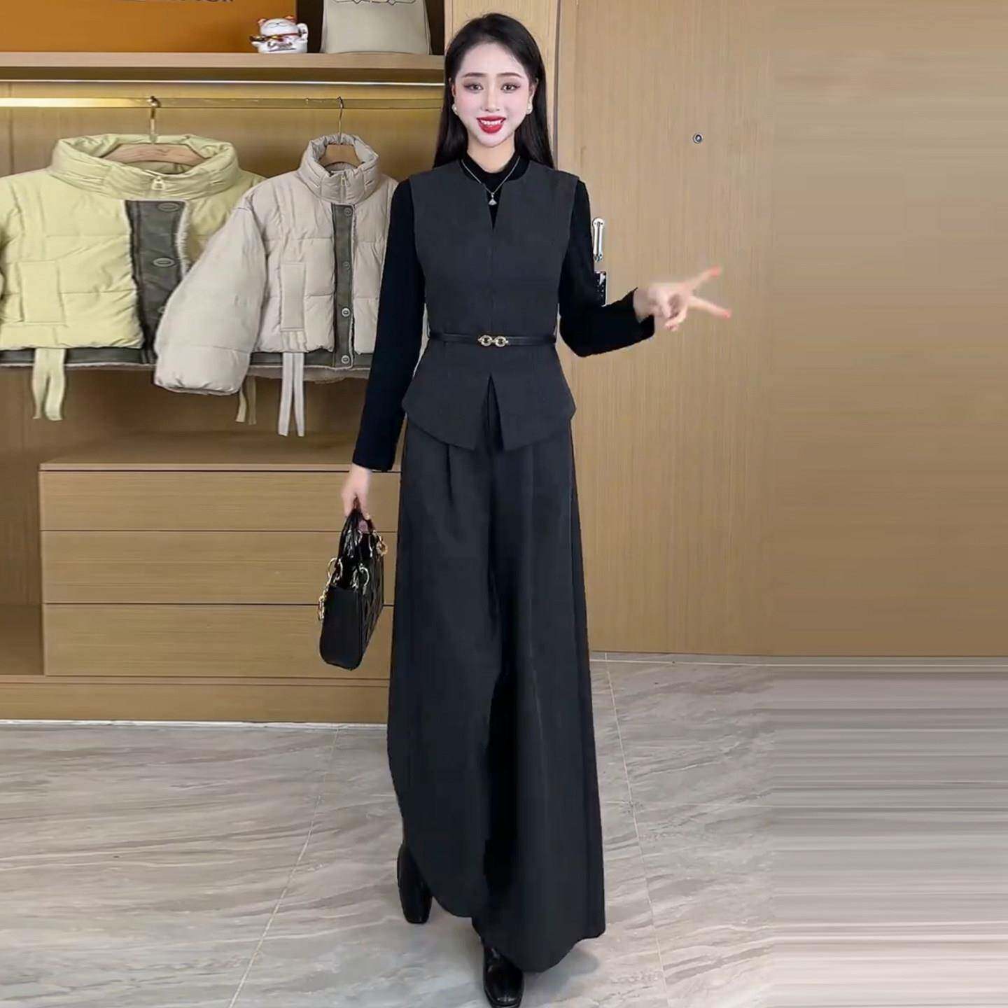 新品时尚洋气套装女2026春季新款气质显瘦马甲打底衫高腰阔腿裤三