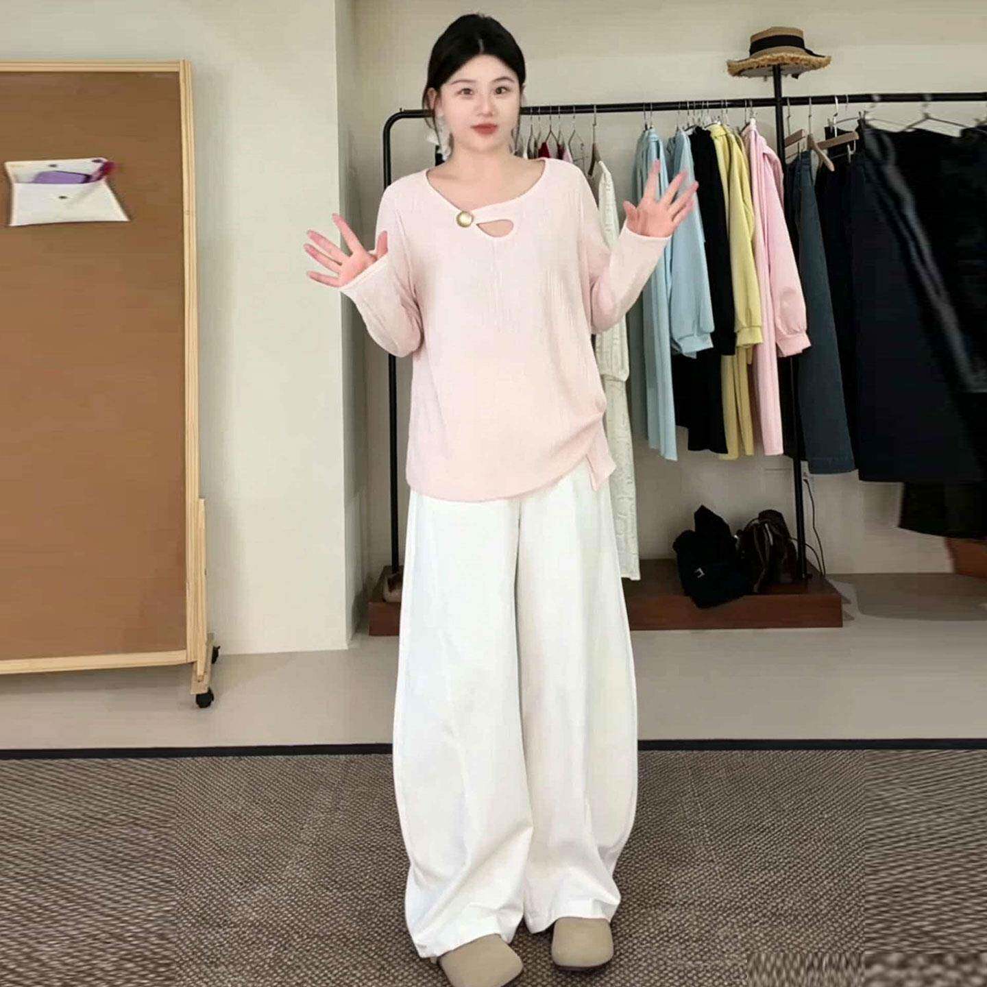 新品大码设计感镂空长袖T恤女秋季胖mm温柔风显瘦遮肚不规则百搭