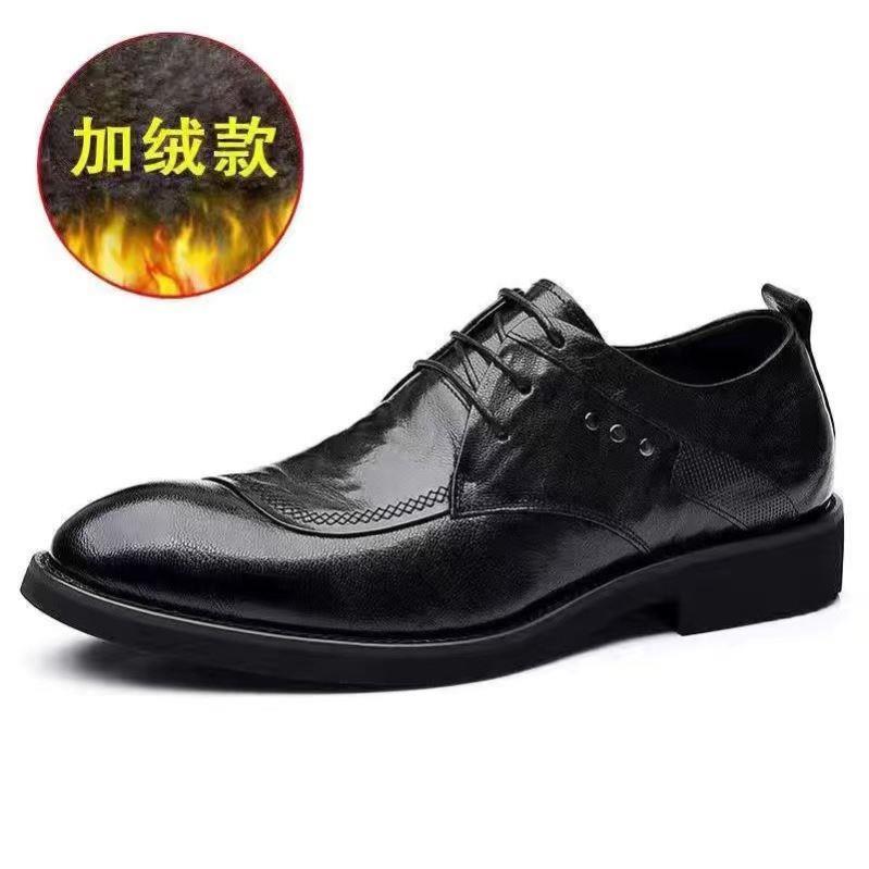 新品秋冬男士皮鞋加绒新款商务正装低帮韩版新郎鞋子透气英伦尖头