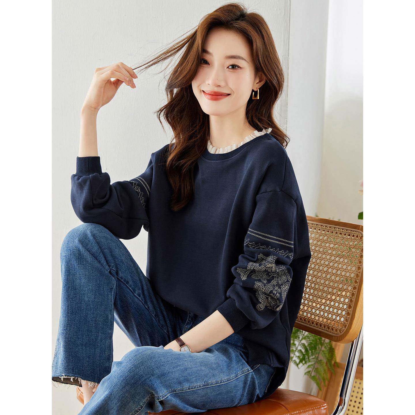 新品2026秋季新款设计感蕾丝刺绣卫衣女宽松显瘦藏青色上衣洋气打