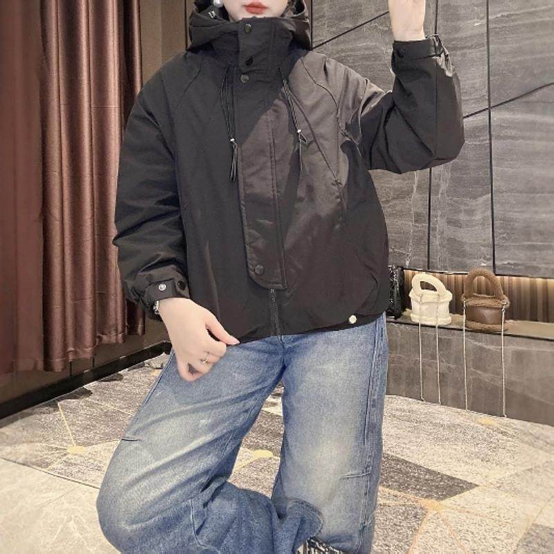 新品大码胖MM设计感连帽冲锋衣外套女秋季新款韩系休闲运动棒球服
