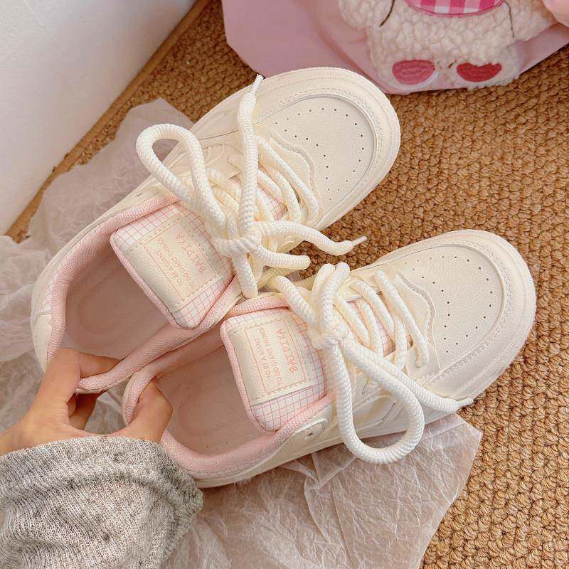 新品春秋款小白鞋女2026新款面包鞋爆款配阔腿裤鞋子ins潮百搭运