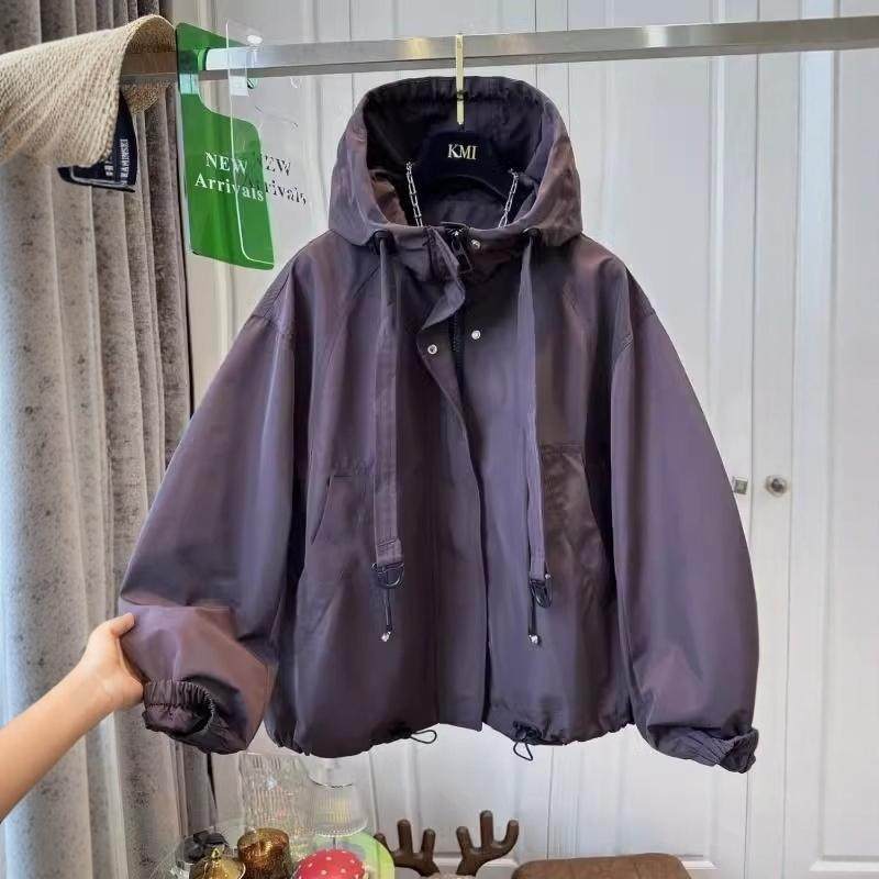 新品欧货连帽时尚冲锋衣外套女秋季大码胖MM宽松休闲小个子棒球服
