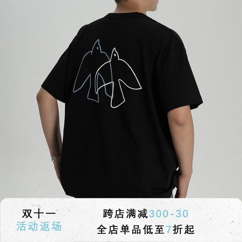 AWT24SS 飞鸟v图案线条毛巾绣250G宽松T恤