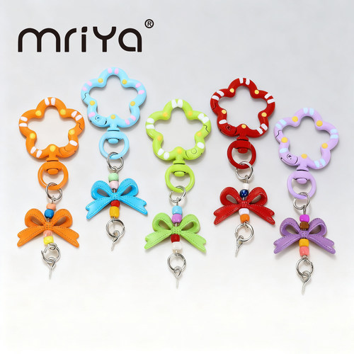 Mriya烤漆弹簧扣花朵形