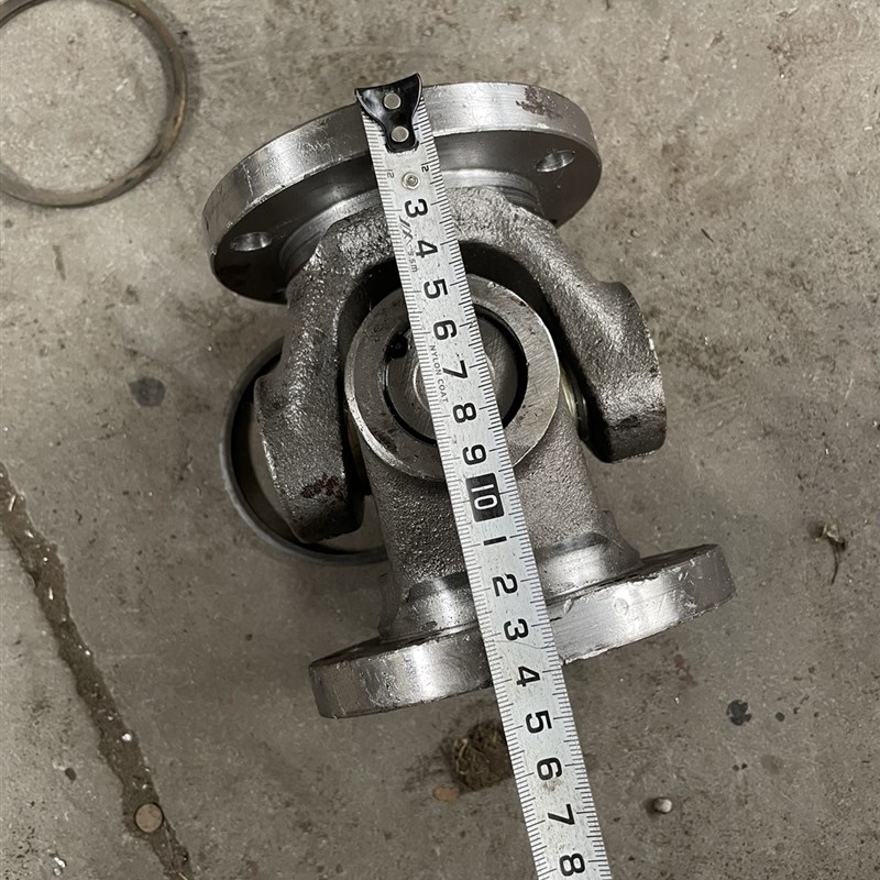 热销中新品联销促船用齿轮箱配套万向节厂轴器Y传动轴销品