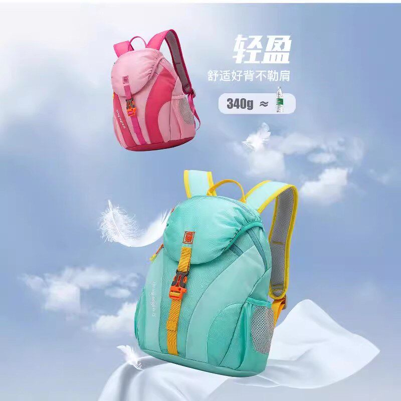 新款小学生书包儿童春游背包女户外轻便旅行双肩包W男大容量补习