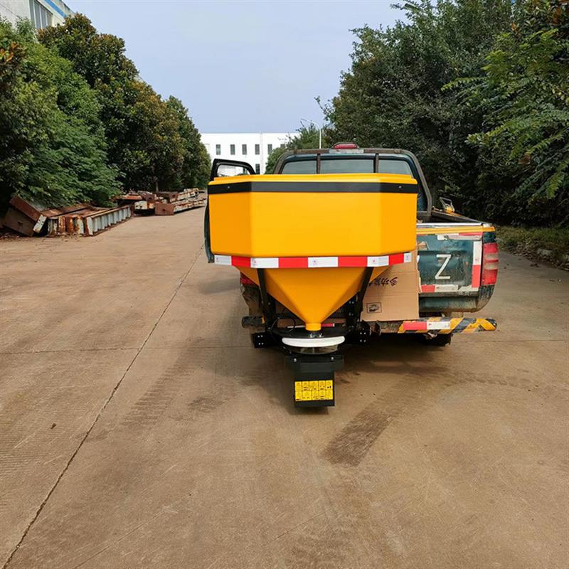 宽度可调电动除冰撒布机 冬季路面应急融雪剂撒盐机 不锈钢遥控