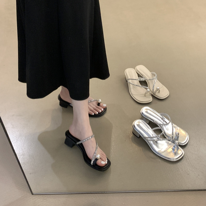 法式珍珠套趾凉拖鞋女鞋子外穿2023新I款夏季网红银色水钻高跟凉