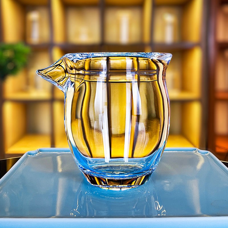 天然原矿水晶公道杯功夫茶具分茶器高颜值网红高端水晶玻璃公道杯图片