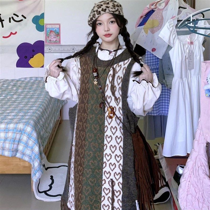 秋冬复古森系爱心针织背心裙穿搭女新款小个子外搭无袖连衣裙长裙