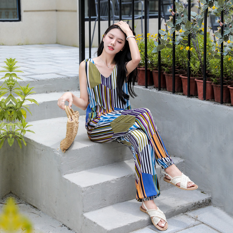 棉绸套装女夏季洋派条纹印花V领可外穿时尚沙滩旅游人造棉两件套