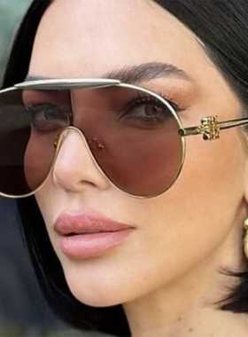 连体太阳镜蛤蟆形欧美大框开车墨镜防晒女高级感金属复古太阳眼镜