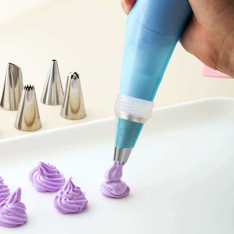 厂家直供现货22件套裱花嘴套装转换器刮板扎带奶油裱花袋烘焙工具