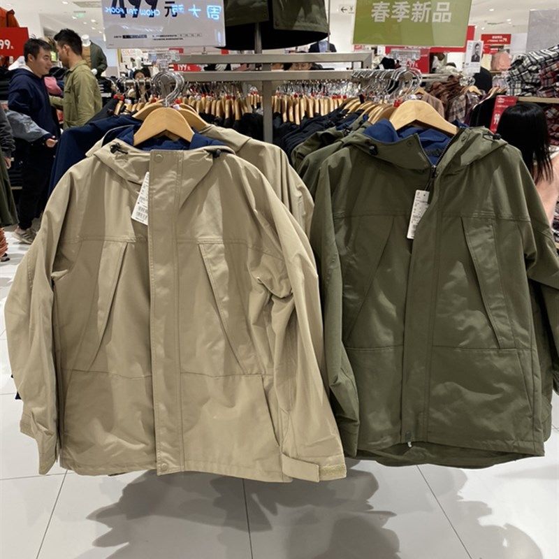 W1034 试衣间2021春款男装情侣款登山连帽工装夹克外套433067