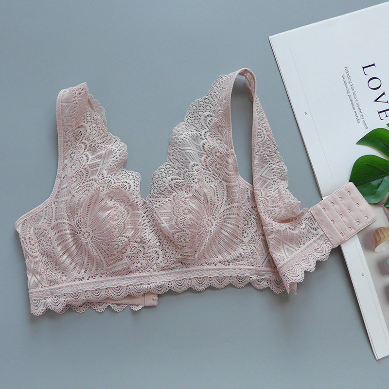 蕾丝内衣女薄款大胸显小收副乳防下垂超薄有钢圈全包夏季乳胶胸罩
