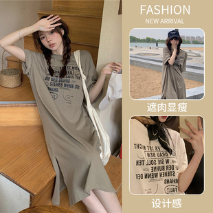 孕妇哺乳衣外出辣妈款连衣裙女夏季时尚I宽松显瘦纯棉T恤喂奶长裙