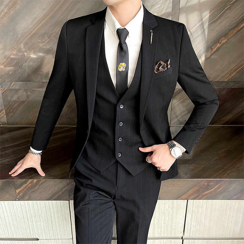 西装套装男三件套修身商务休闲伴郎团新郎结婚礼服爆款西服主持人
