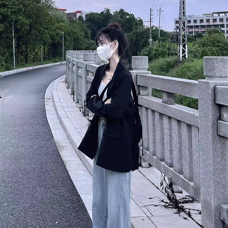 高级感西装外套小众设计感韩版宽松黑色垂感休闲薄款小西服上衣女