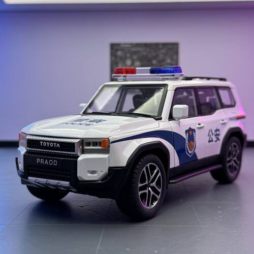 【BW798】威丽车模1比24普拉多LC250合金警车音效模型摆件回力儿