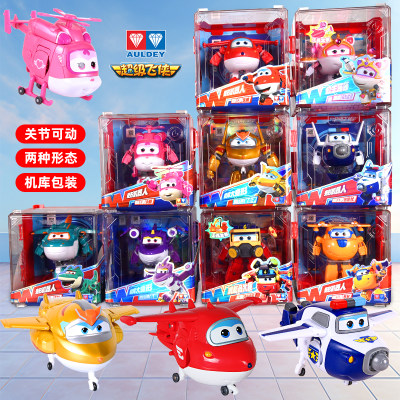 奥迪双钻超级飞侠机库大变形玩具