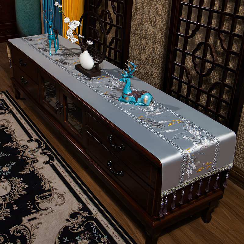 轻奢高级感桌旗刺绣防尘盖布定制