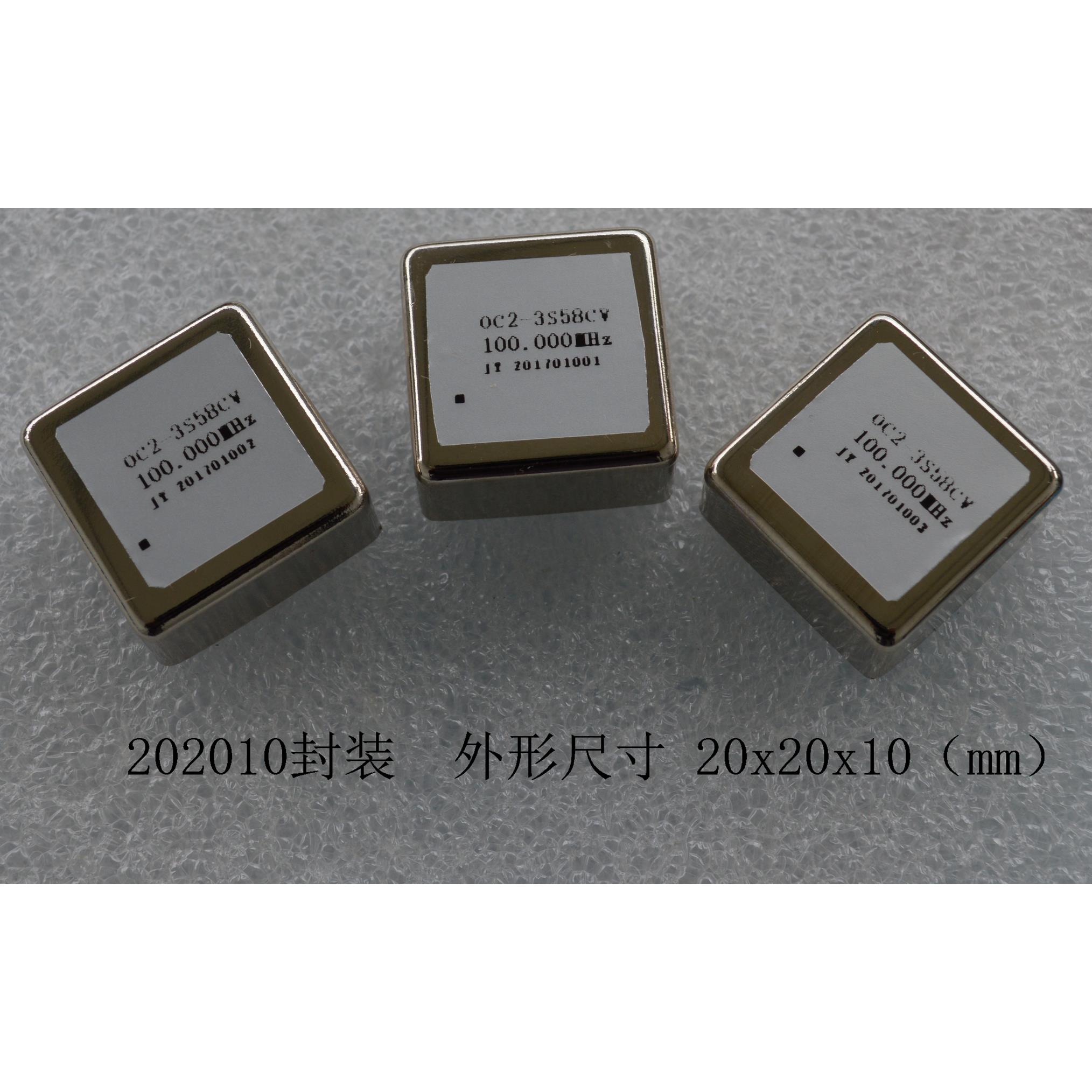 100MHz OCXO恒温晶振 20x20x10（mm） 低噪声 低功耗 高稳定 小型