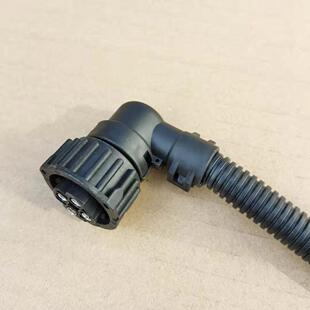 豪沃里程表车速传感器插头解放J6雾灯T7HT5G汕德卡斯太尔D7BM接