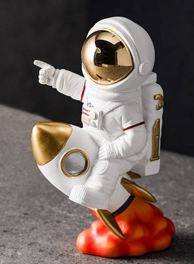 家居装饰品轻奢创意宇航员摆件办公室电脑桌面书房书架太空人软装