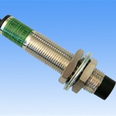 N8TO M18 电感式 接近开关HL