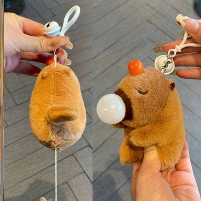 卡皮巴拉公仔吐吹泡泡玩偶水豚钥匙扣挂饰大鼻涕卡比扒拉吧啦挂件