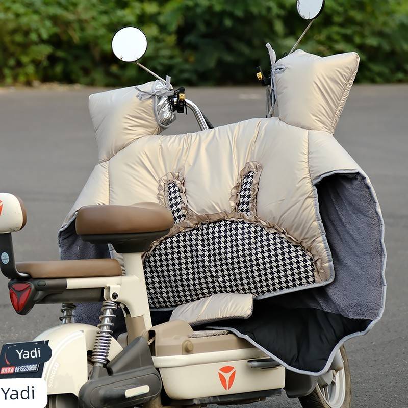 电动车挡风被冬季加绒加厚加大加宽防雨防晒带兜电瓶车防风罩