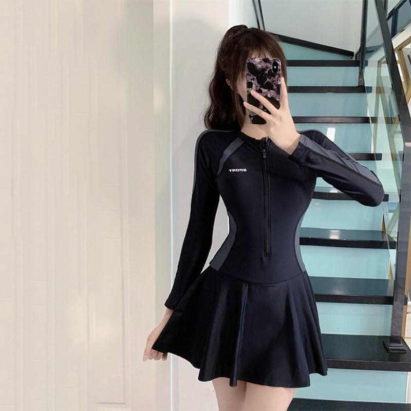 女士绝美长袖连体游泳衣2025A新款高级感微胖遮肉显瘦遮肚潜水服