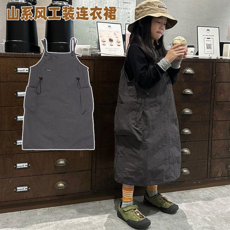 韩国童装女童山系户外工装背带裙2025新款儿童裙子春秋亲子连衣裙