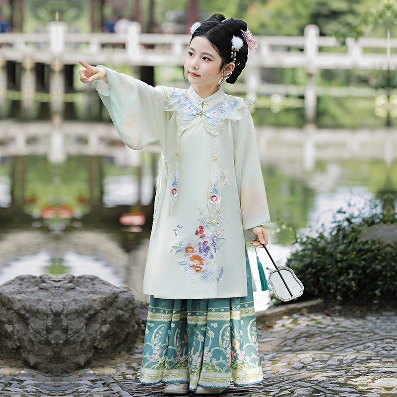 明制汉服女童秋款2023新款古风超仙儿童古装中国风明制袄裙洋装