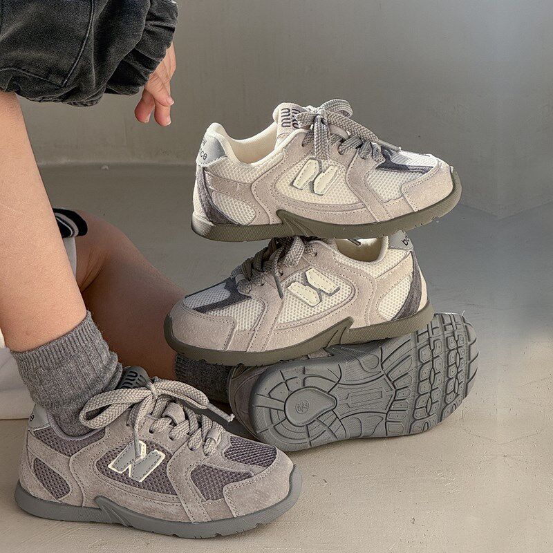 2025春季新款儿童复古运动鞋男童真皮板鞋女童休闲鞋软底德训鞋韩